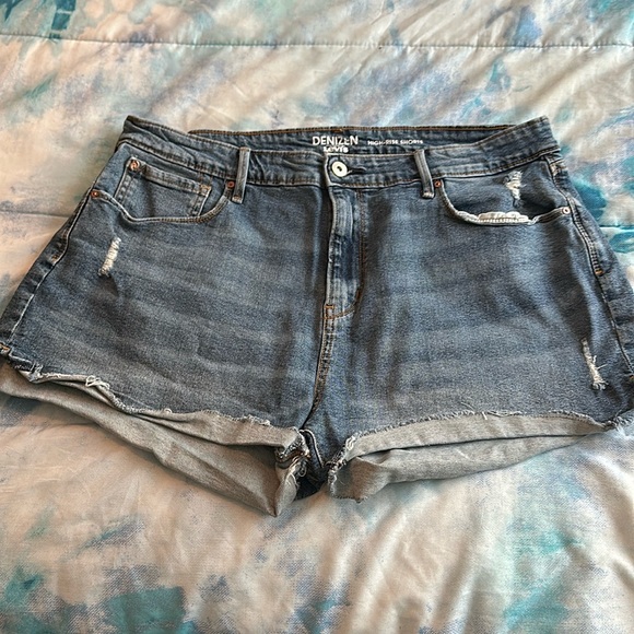 Levi's Pants - Levi’s Jean shorts